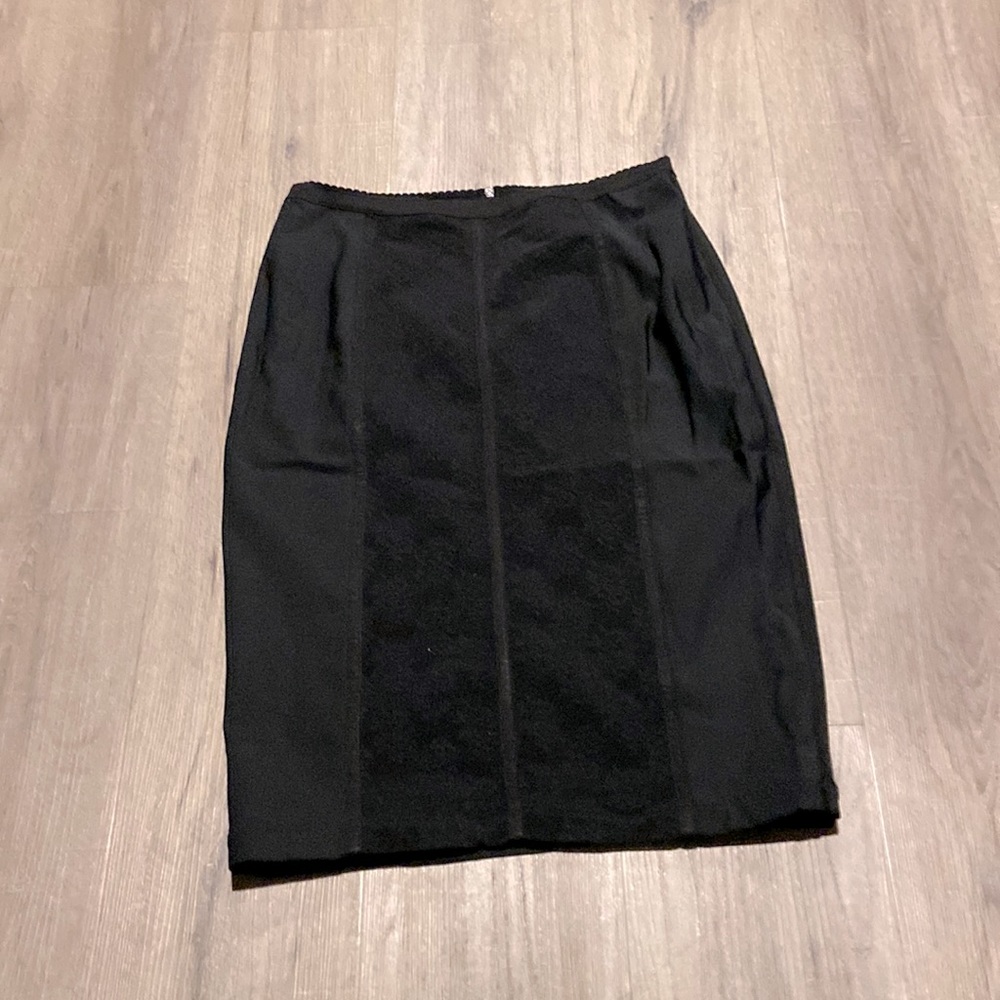 Stunning pencil skirt from Dolce and Gabbana